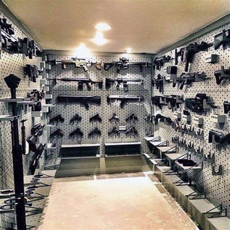 Decorate the new gun room.